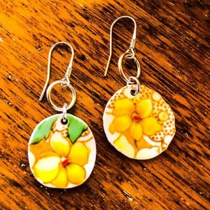 Sweet Vintage Yellow White Flower China Earrings