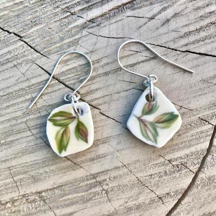 Sweet Little Vintage Recycled China Leaf Dangle..