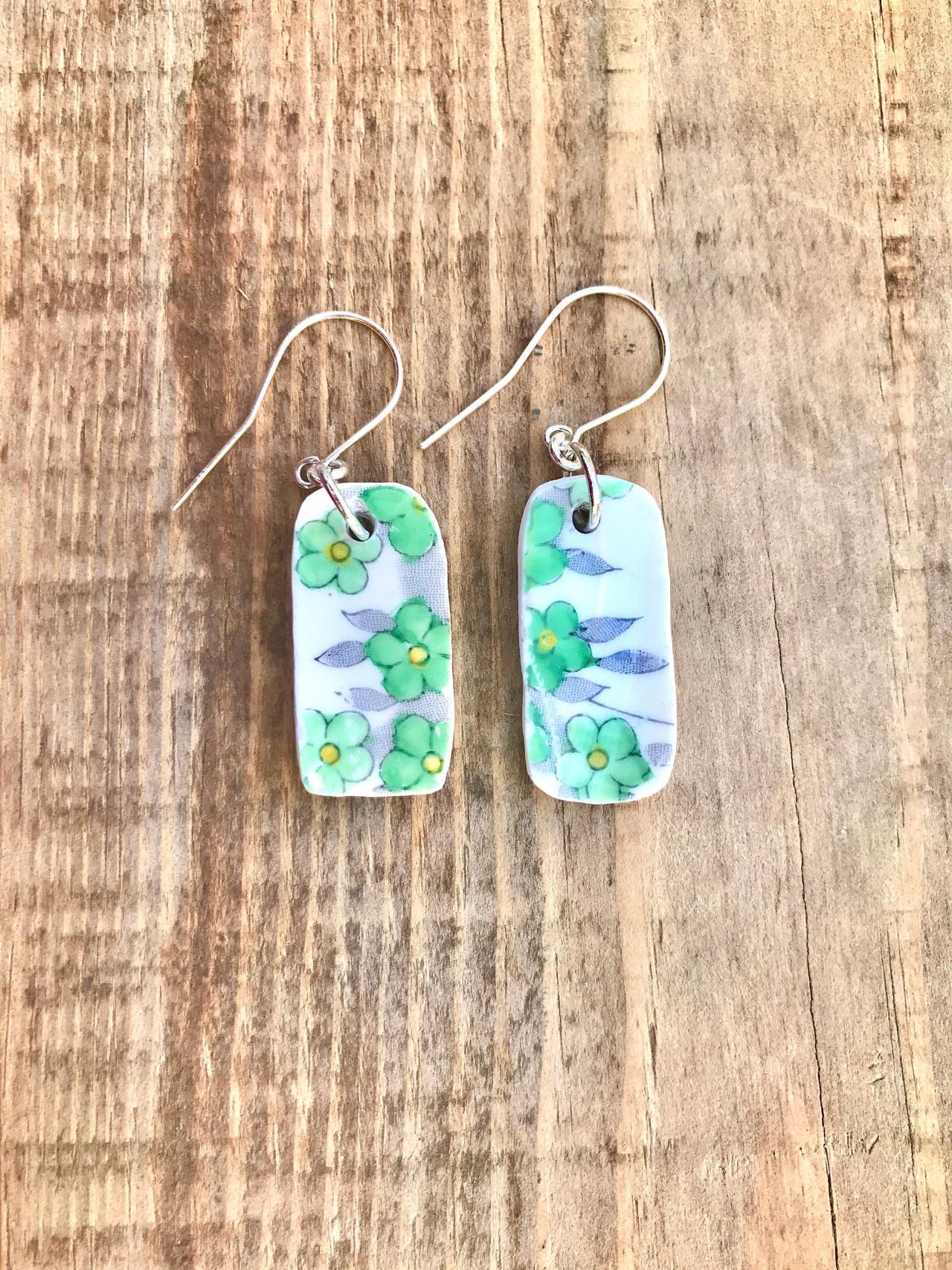 Gorgeous green floral vintage recycled broken China earrings with sterling silver wires.
